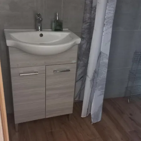 Bicik-lak Apartment Balatonfuzfo